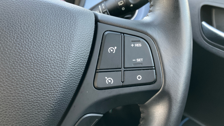 Hyundai i10 1.2 Premium 5dr Petrol Hatchback